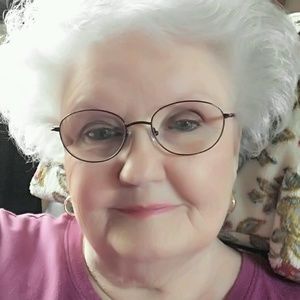 Meet your Posher, Glenda